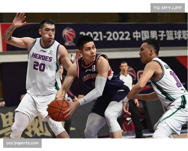 广州龙狮转型跑轰战术体系 高速攻防转换与三分投射成标志